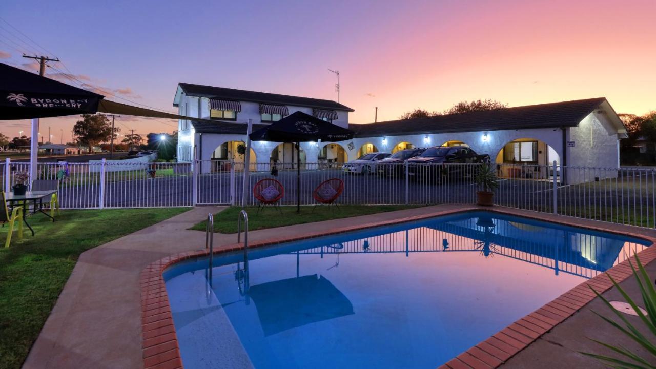 Parkes Federation Motel Extérieur photo